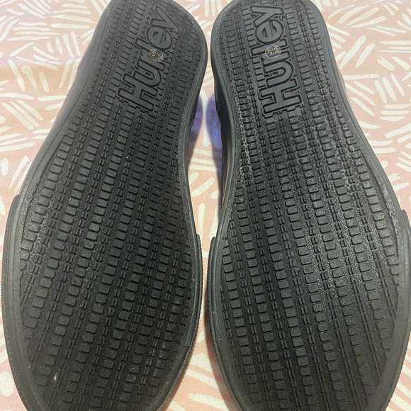 Hurley Men’s Black Slip-On Sneakers; 8M - Picture 4 of 5